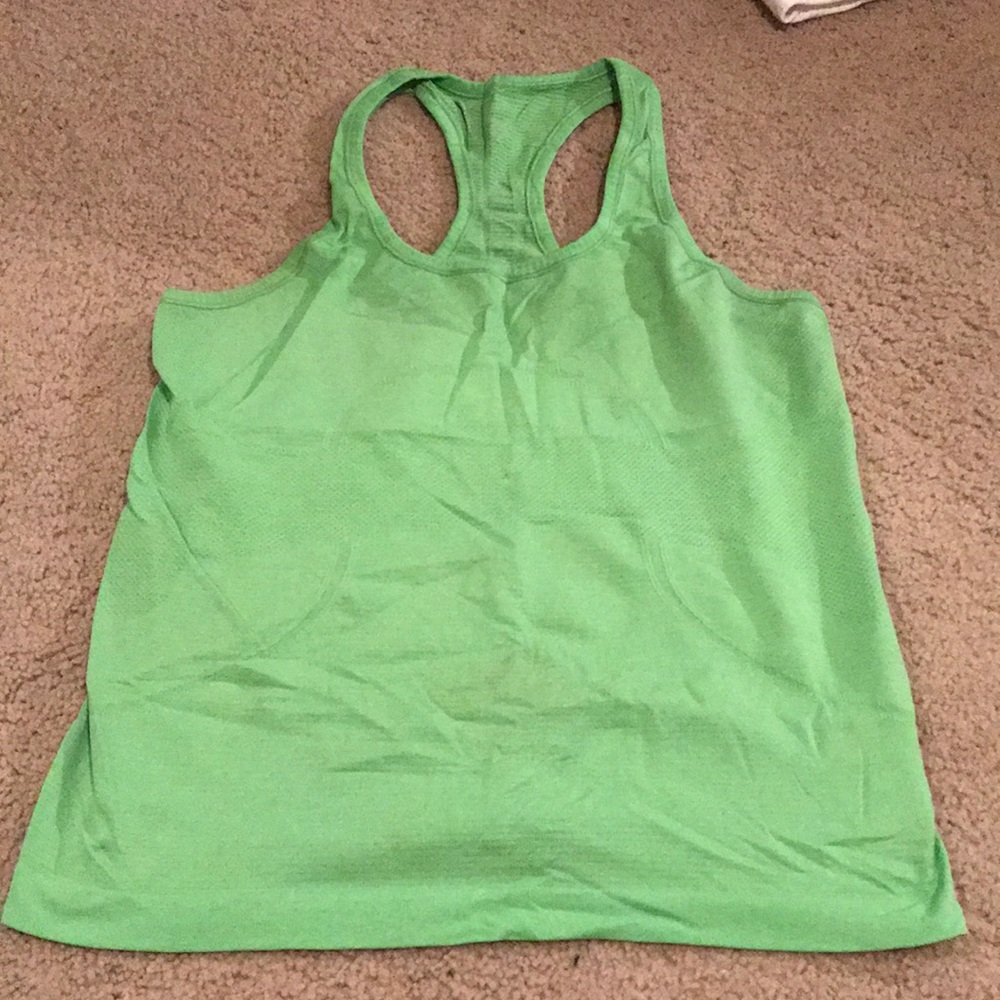 Lululemon tank top